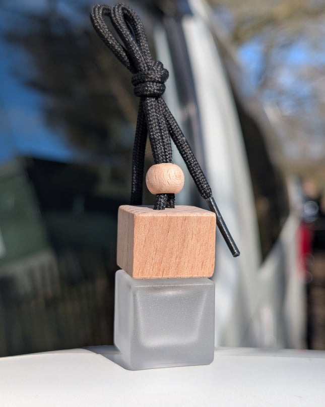 Car air freshener for Nissan Micra - image 2 | Castle of Scents