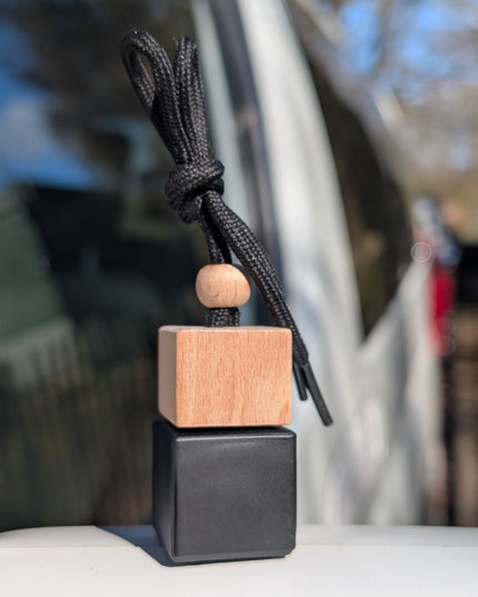 Car air freshener for Nissan Micra in black matte finish | Castle of Scents