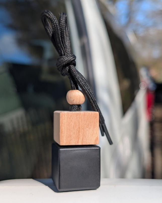 Car air freshener for Nissan Micra in black matte finish | Castle of Scents