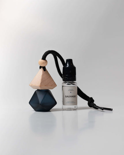 www.castleofscents.co.uk - Premium Bottle-O-Scent and Refill Bundle - Black - Savage