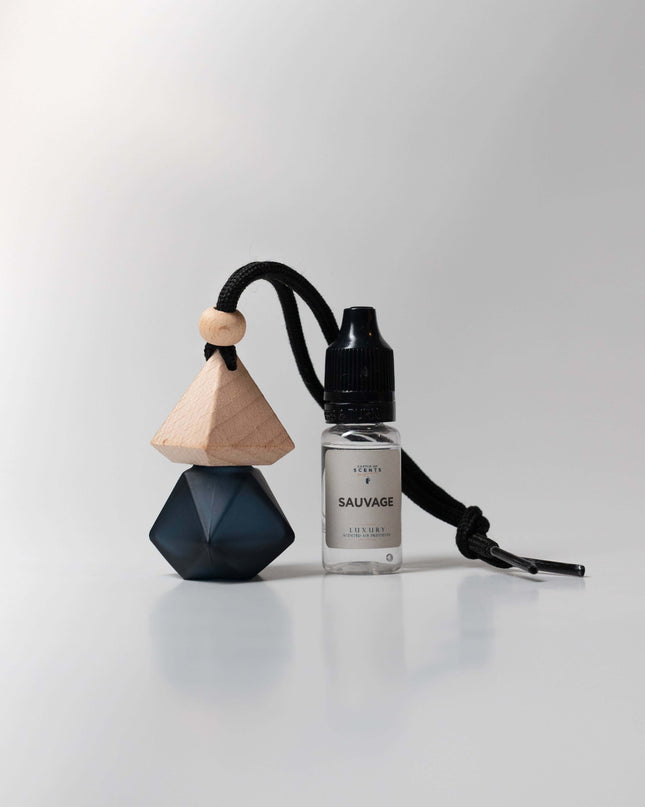 www.castleofscents.co.uk - Premium Bottle-O-Scent and Refill Bundle - Black - Savage